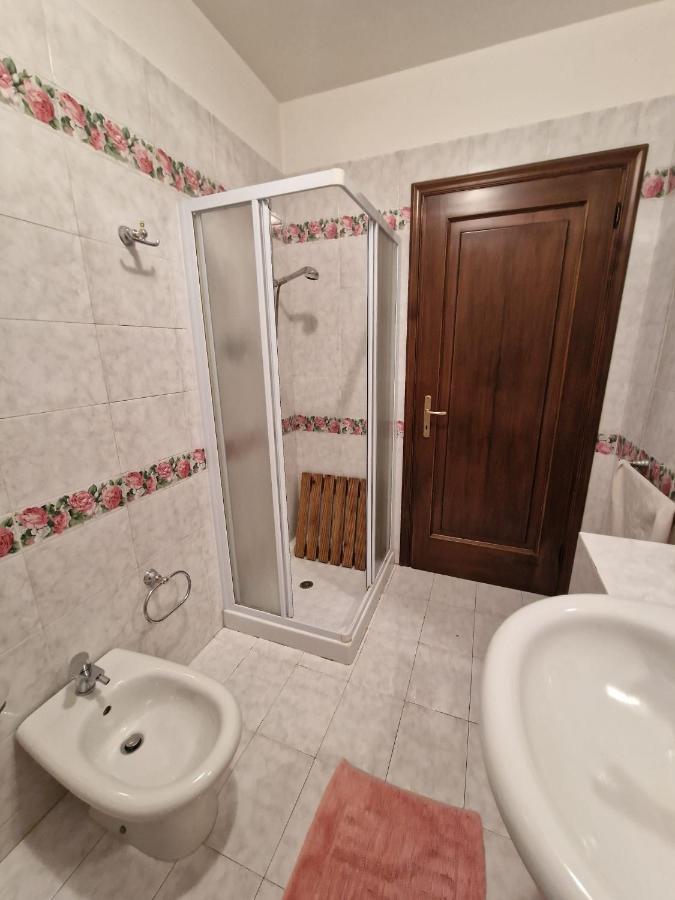 Dam Home Модена Екстериор снимка